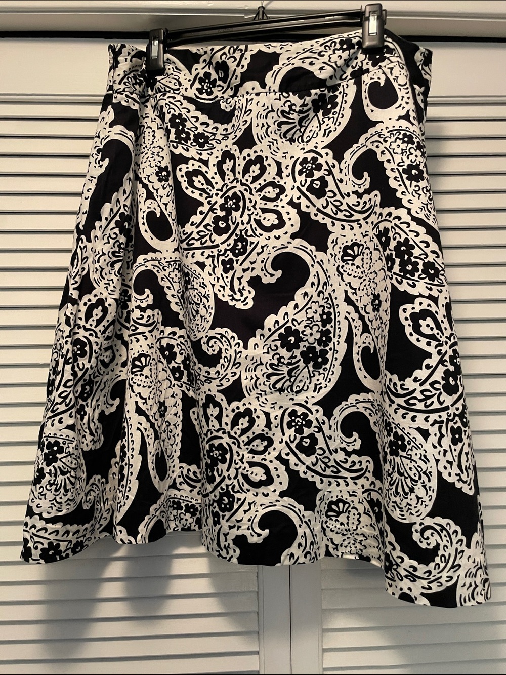 Merona Black and Cream Paisley A-Line Skirt, Size 12